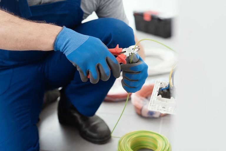 Suministros de electricidad